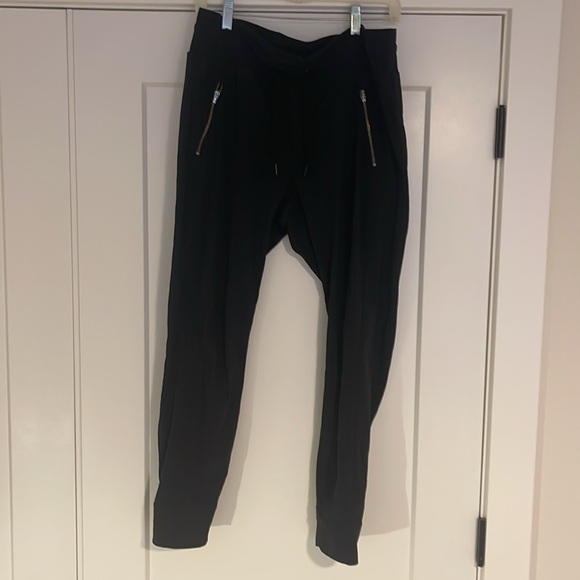 ATHLETA Trekkie North Jogger pant Black - Picture 3 of 8